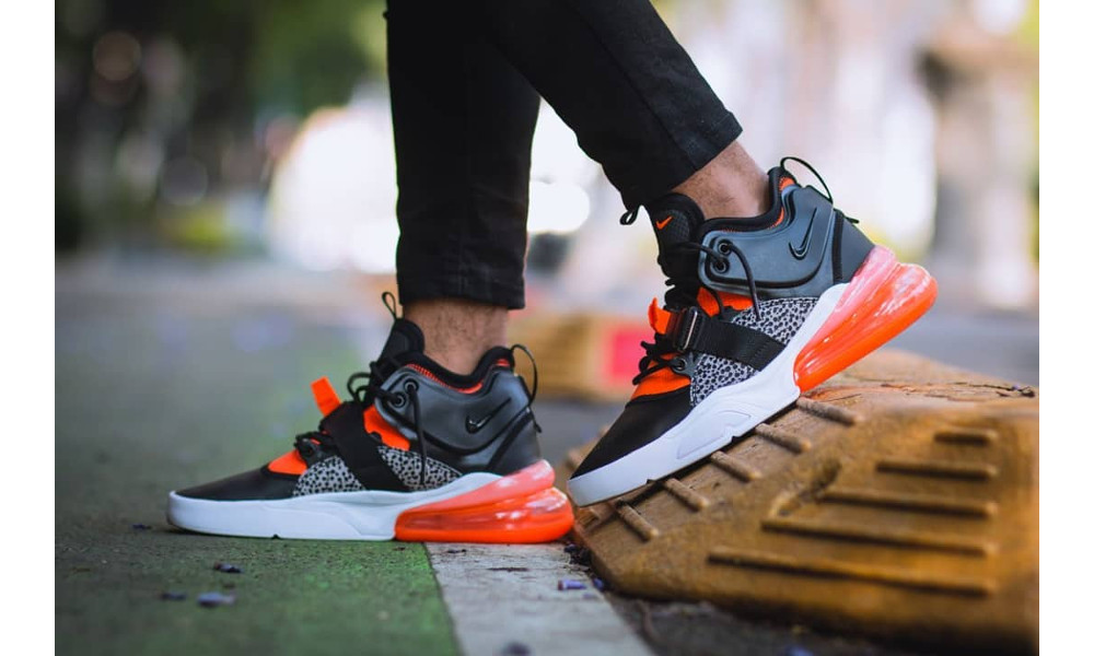 Nike air force shop 270 on foot